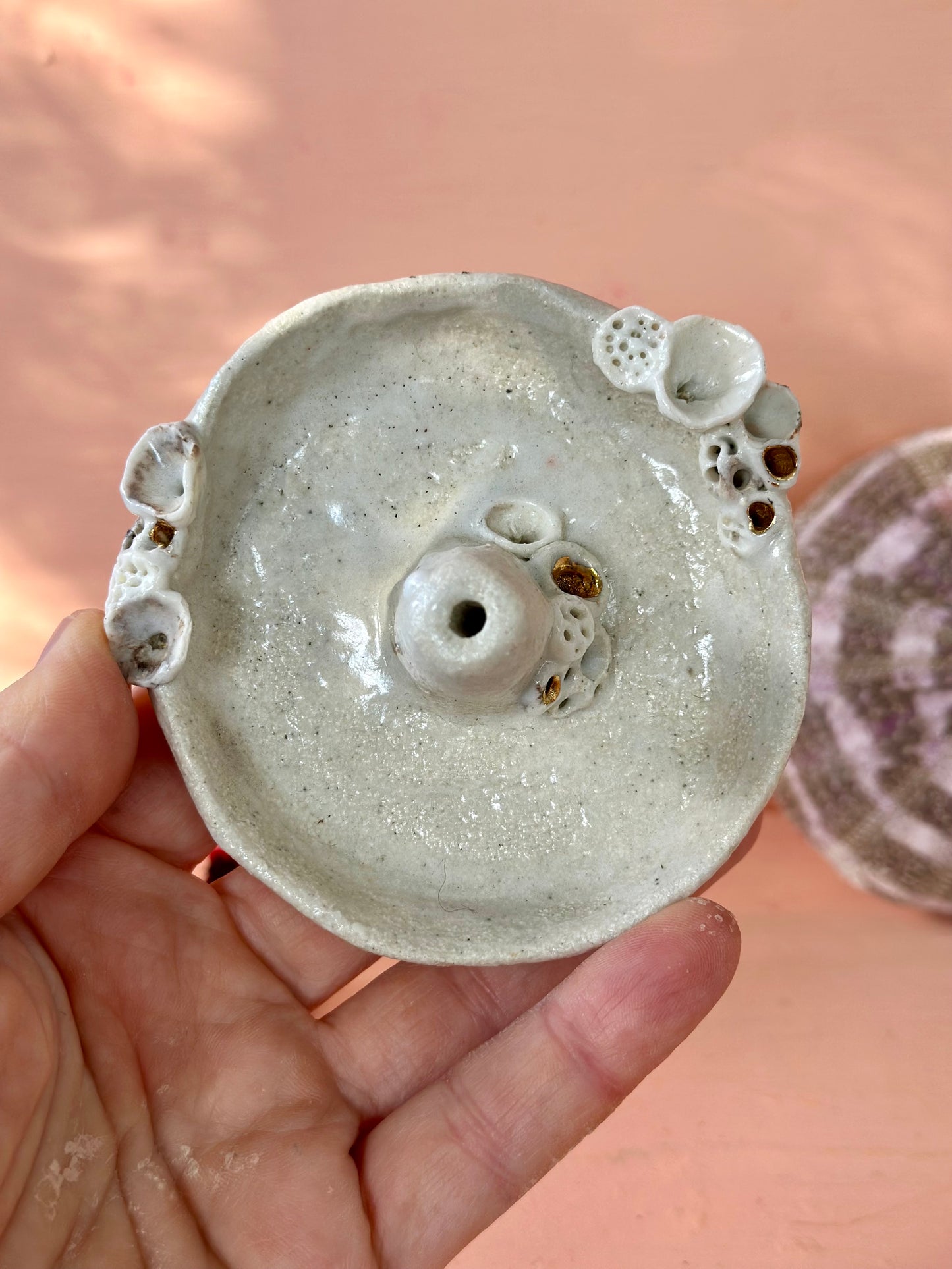 ‘Coral’ incense / flower holder