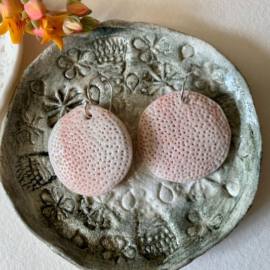 Light pink ‘coral dot’ earrings