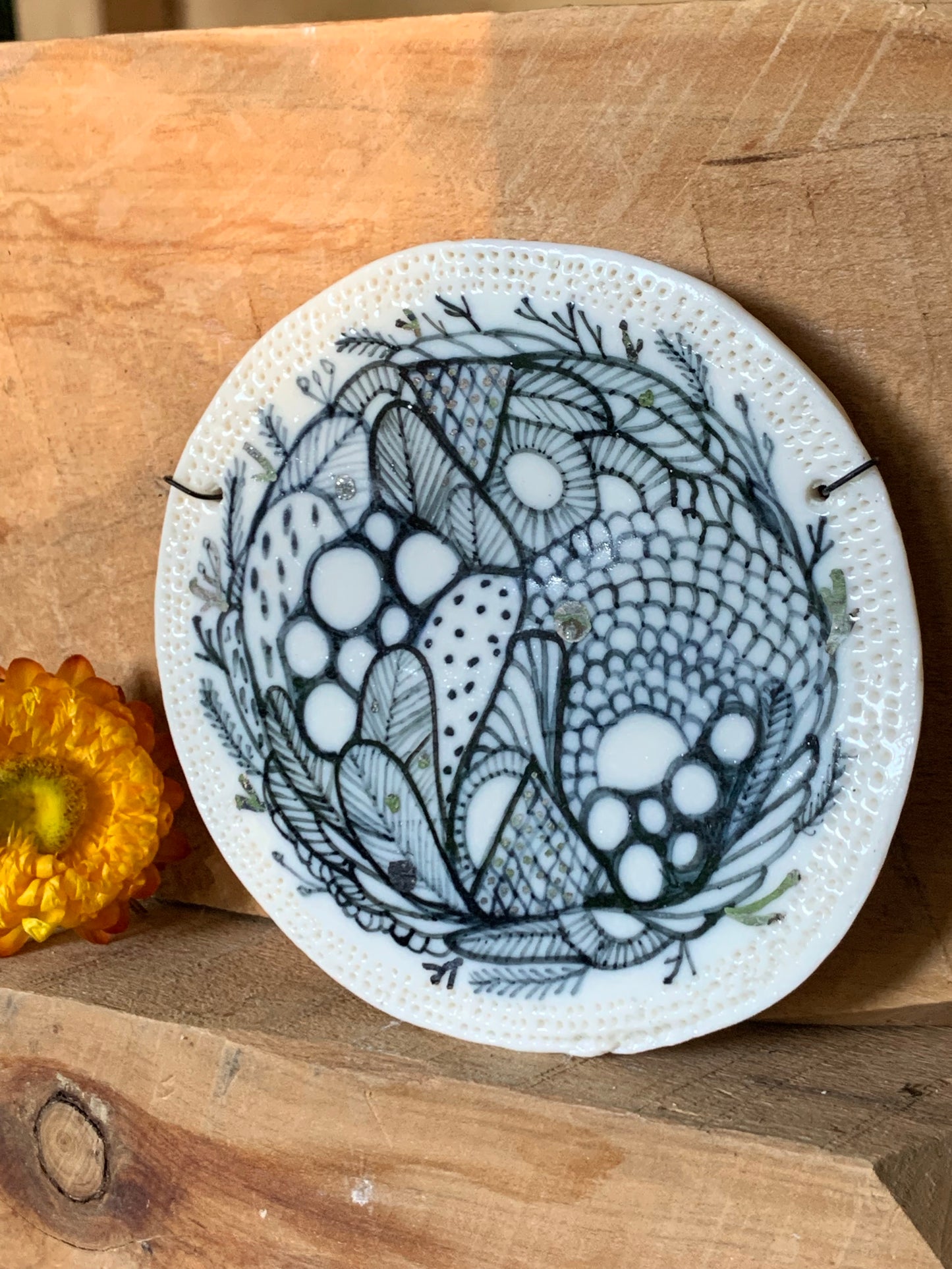 Small Indigo ‘Seafoam’ porcelain wall piece with platinum detail