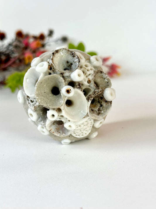 Small ‘Coral’ collection keeper/ paperweight with gold lustre details