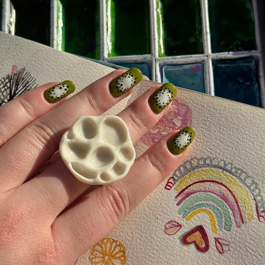 Circular Paint Palette Porcelain Ring size N
