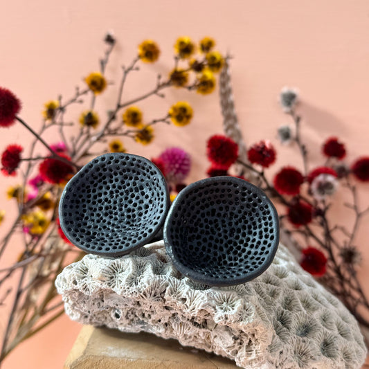 One Black Porcelain ‘Coral’ Ring (Choose a Size)