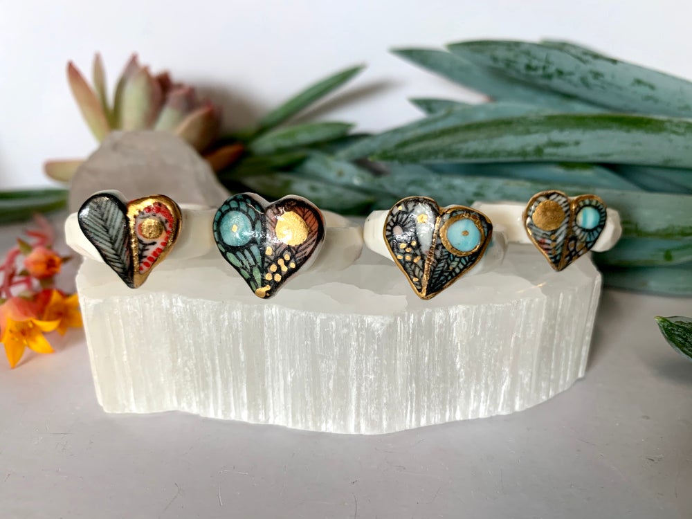 ‘Wings’ porcelain ring, choose a size