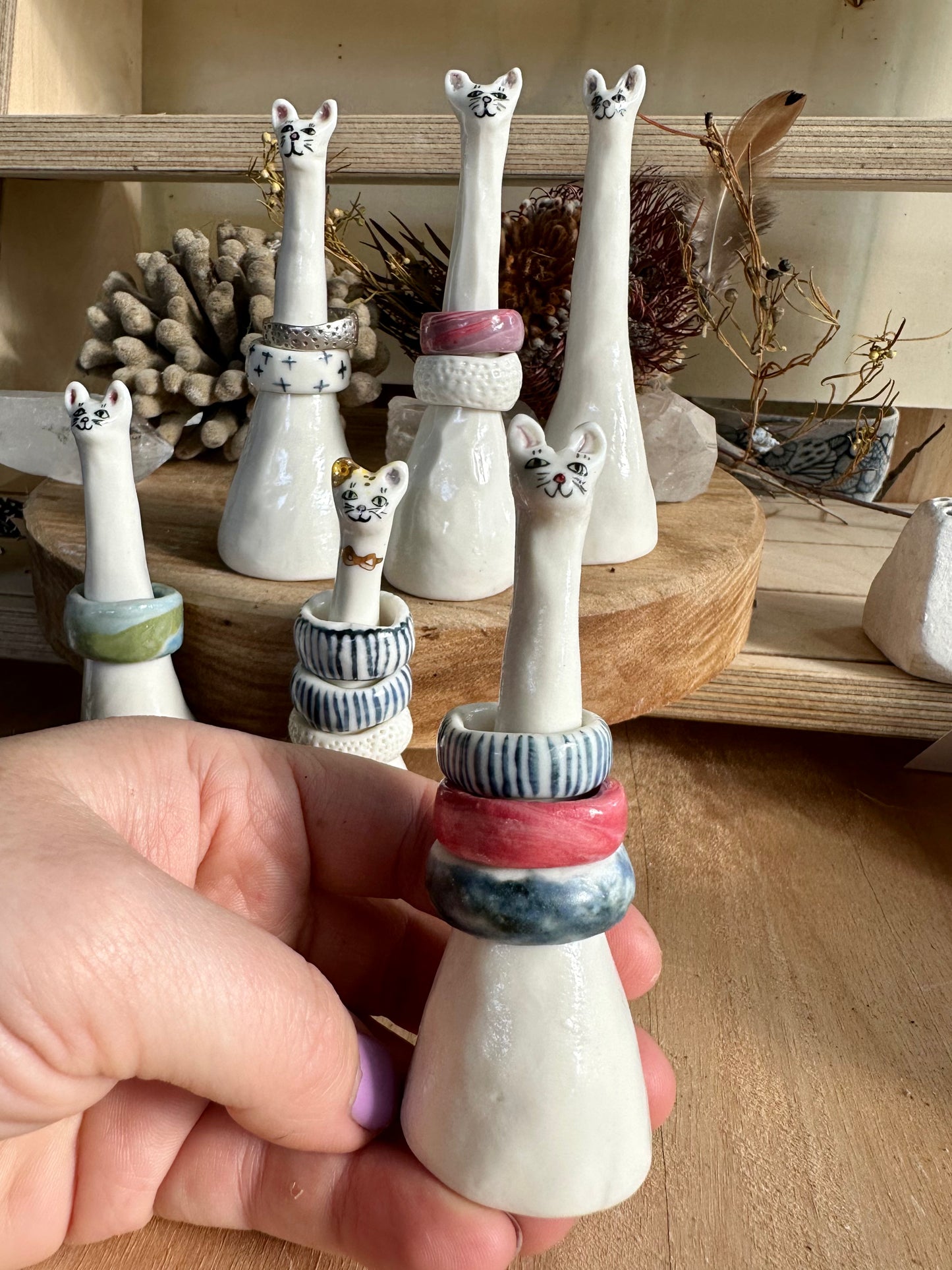 Cat ring holder, porcelain