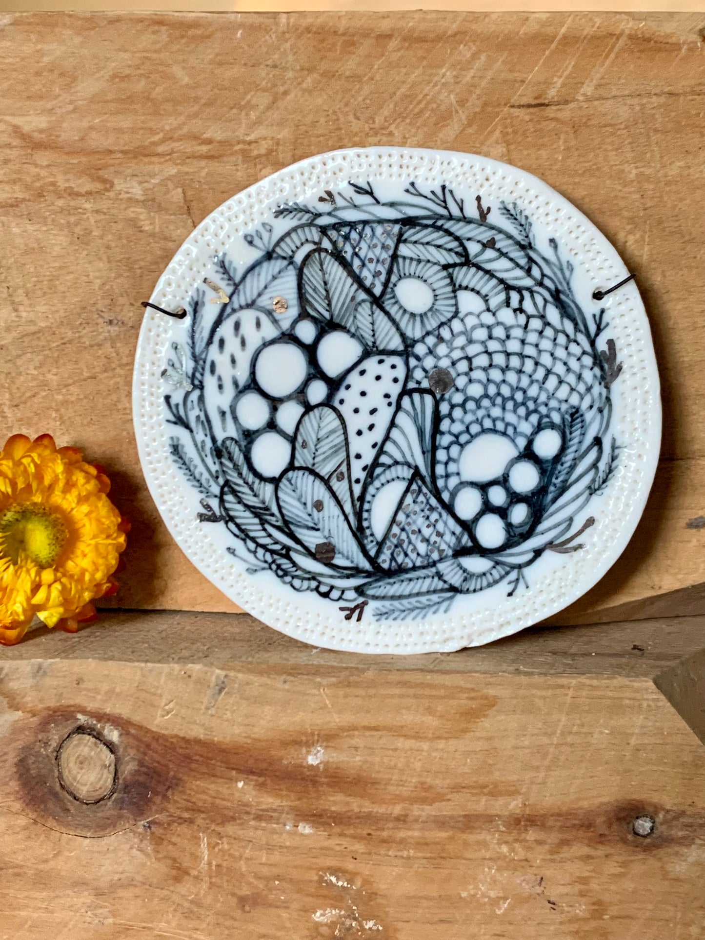 Small Indigo ‘Seafoam’ porcelain wall piece with platinum detail